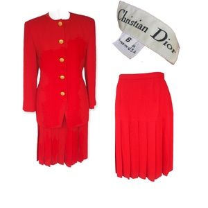 Christian Dior Red Wool 2 Pc skirt suit. Size 6.